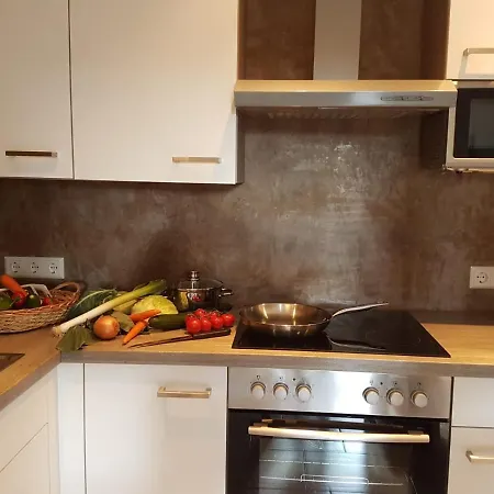 Ferienwohnung Burgblick im Neuffener Tal mit Sauna und Wallbox Frickenhausen  Exterior foto